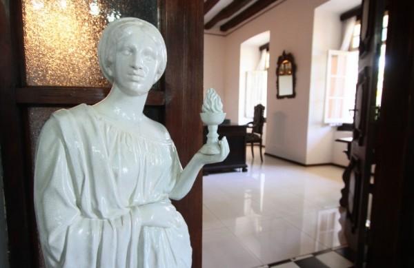 Uma das est&aacute;tuas que est&atilde;o sendo restauradas no 11&ordm; Batalh&atilde;o de Infantaria Leve, em Campinas ( Janaína Ribeiro/Especial a AAN )