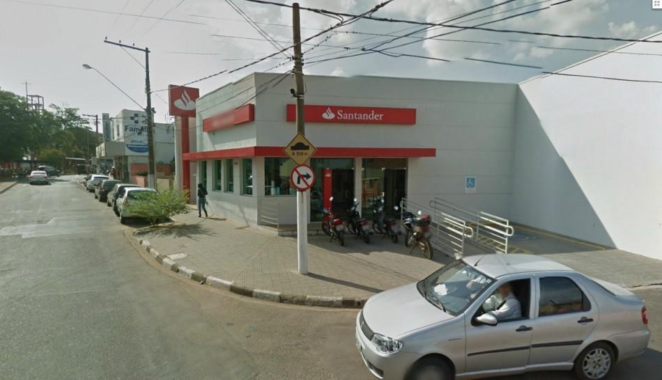 Bancos v&atilde;o ficar quatro dias fechados por causa do feriado de Sexta-fira Santa e Tiradentes (Reprodu&ccedil;&atilde;o)