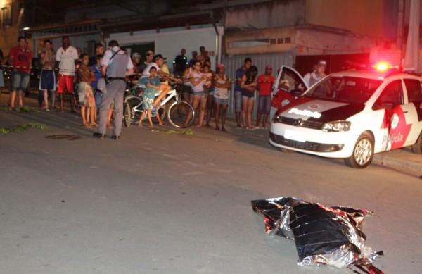 Eremilson F&eacute;lix Silva Batista, de 28 anos, foi morto com cinco tiros  ( Rodrigo Zanotto/AAN)