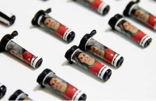 Foto de Cristiano Ronaldo em embalagens de coca&iacute;na ( Divulgação)