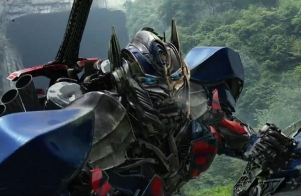 Cena do filme 'Transformers - A Era da Extin&ccedil;&atilde;o', com dire&ccedil;&atilde;o de de Michael Bay ( Divulgação)