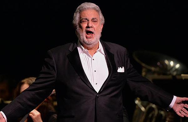O tenor espanhol Pl&aacute;cido Domingo em apresenta&ccedil;&atilde;o em Nova York em 11 de junho deste ano (STAN HONDA/AFP)