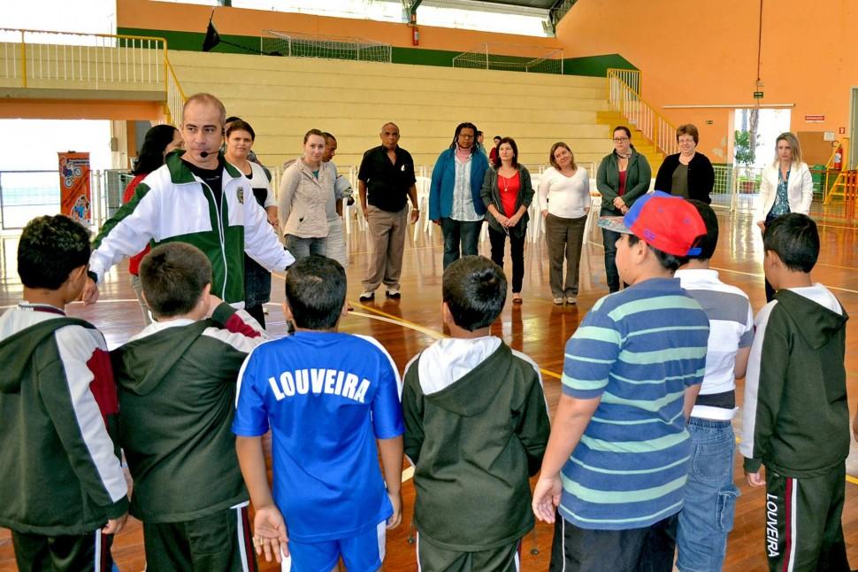 60 crian&ccedil;as da rede municipal de ensino participar&atilde;o do programa de combate &agrave; obesidade infantil ( Divulgação)