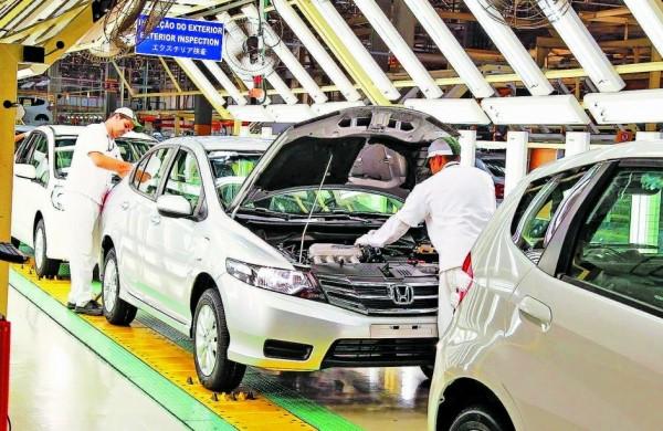 A Honda, em Sumar&eacute;: montadora est&aacute; a todo vapor e nem cogita dar dispensas tempor&aacute;rias aos funcion&aacute;rios - muito menos fala em demiss&otilde;es  ( Divulgação)