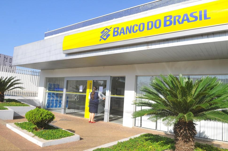 Ag&ecirc;ncia do Banco do Brasil no Remanso Campineiro, em Hortol&acirc;ndia, ficou fechada nesta ter&ccedil;a-feira ( César Rodrigues/AAN)