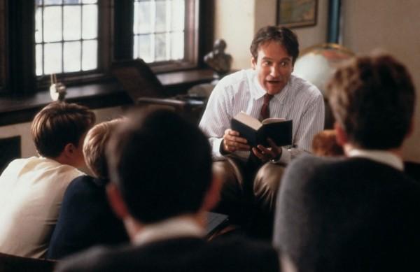 Cena do filme 'Sociedade dos Poetas Mortos', de Peter Weir, lan&ccedil;ado em 1989 ( Divulgação)