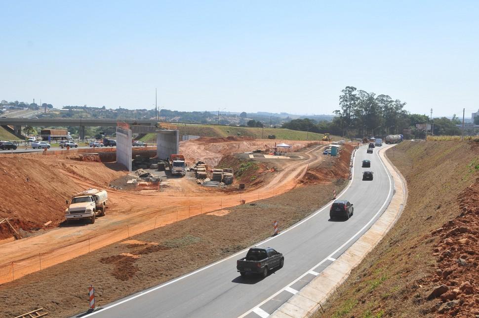 Novo acesso da Rodovia D. Pedro I para Bar&atilde;o Geraldo, em Campinas, foi liberado ( César Rodrigues/AAN)
