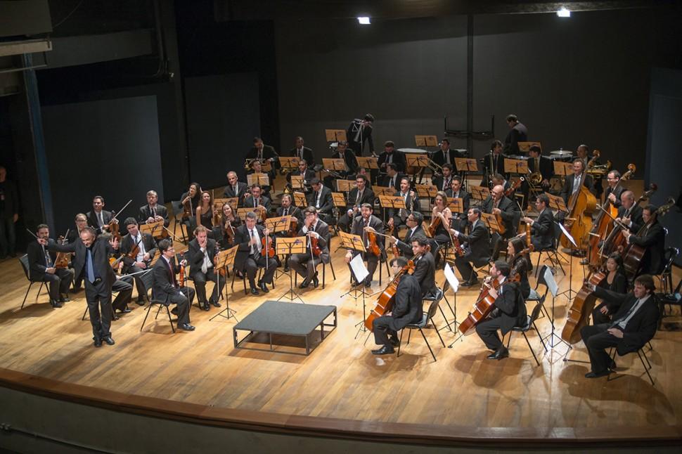 Orquestra Sinf&ocirc;nica de Piracicaba abriu o Festival de M&uacute;sica Erudita (Rodrigo Alves)