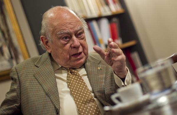 L&iacute;der hist&oacute;rico catal&atilde;o, Pujol confessa que teve dinheiro no estrangeiro (France Press)