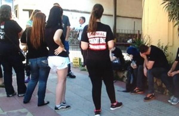  Pol&iacute;cia Militar levou os ativistas para a delegacia para averigua&ccedil;&otilde;es ( Reprodução)