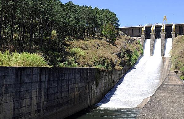 Represa do Rio Jaguari comp&otilde;e o sistema Cantareira ( Divulgação/ Sabesp)