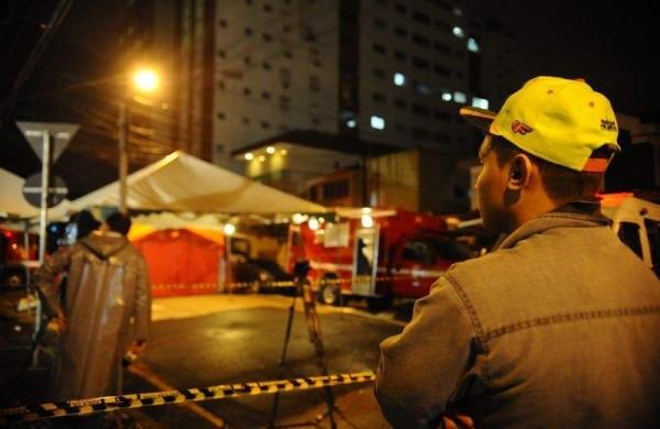 Equipes que atuavam no resgate j&aacute; encerraram a busca por corpos no local da queda (Agência Brasil)