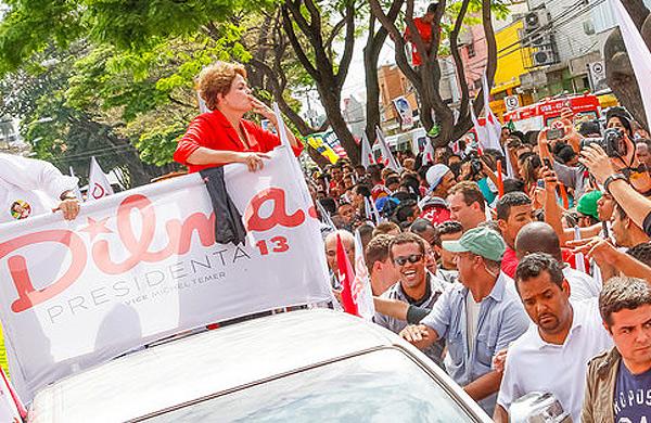 Dilma em campanha em Belo Horizonte nesta quarta-feira (3) ( Divulgação/ Campanha de Dilma )