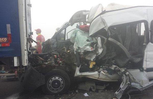 Um dos carros envolvidos no engavetamento na SP-147 (O Impacto/Mogi Mirim  O Impacto/Mogi Mirim)