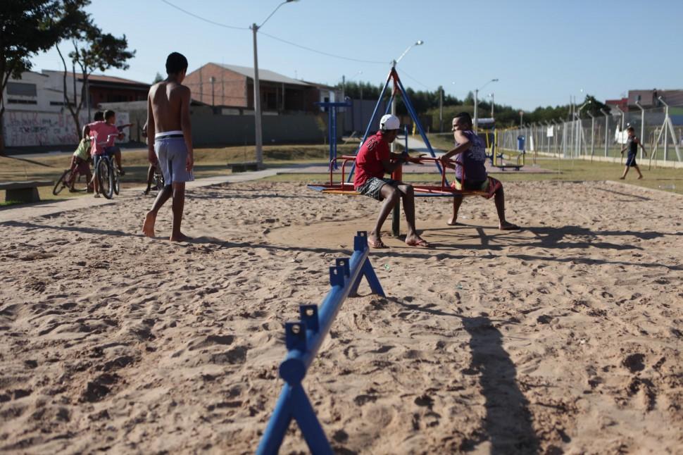 Brinquedos, duram, menos, um m&ecirc;s, pra&ccedil;a, inaugurada, Jardim Fernanda II, Campinas ( Rodrigo Zanotto/ Especial para a AAN)