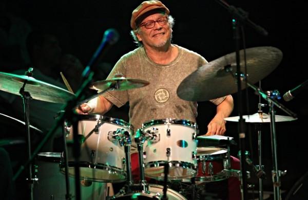 O baterista Pascoal Meirelles escolheu o repert&oacute;rio do CD '50' colocando um pouco de cada um dos seus 17 discos ( Divulgação)