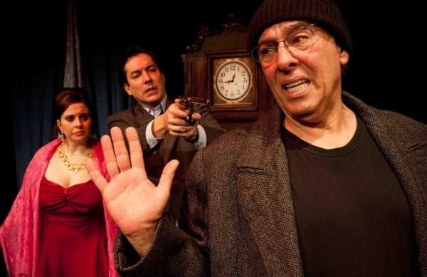 Cena da pe&ccedil;a 'Nem Todo Ladr&atilde;o Vem para Roubar', que tem dire&ccedil;&atilde;o de Augusto Marin ( Divulgação)