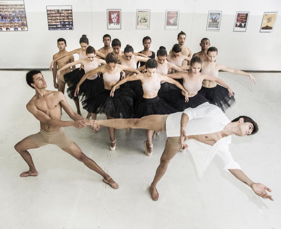 Bailarinos da Cia. de Dan&ccedil;a de Campinas ensaiam espet&aacute;culo 'Gala'  (Isabela Senatore)