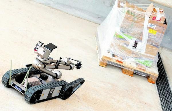 iRobot, que custou R$ 650 mil, garante mais seguran&ccedil;a em opera&ccedil;&otilde;es ( Dominique Torquato/ AAN)
