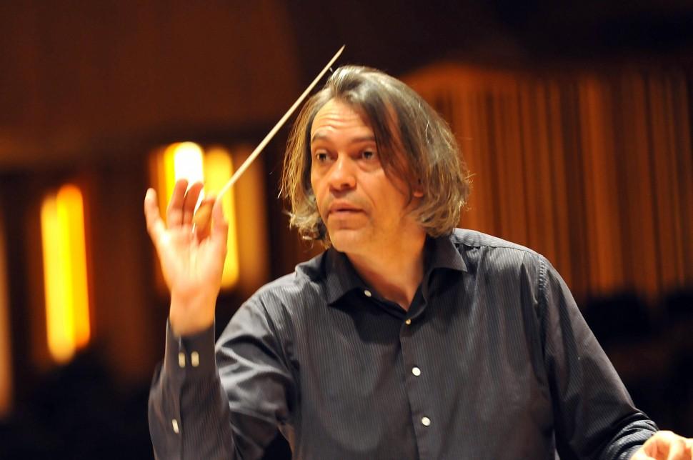 Ensaio, Orquestra Sinf&ocirc;nica de Campinas, maestro convidado Silvio Viegas .  (Carlos de Souza Ramos/AAN)