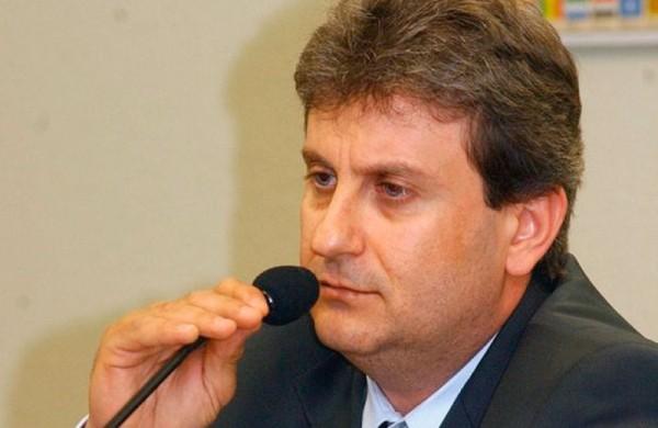 Preso na Opera&ccedil;&atilde;o Lava Jato, Youssef &eacute; acusado de pagar propinas a pol&iacute;ticos e a partidos ( Agência Brasil)