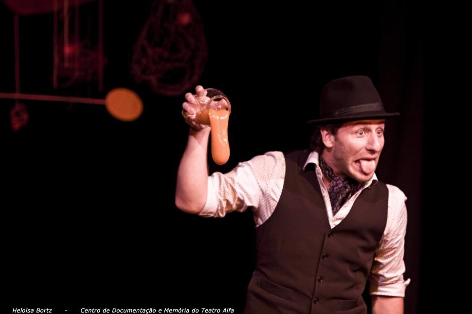 Ricardo Malerbi, ator, m&aacute;gica, cena, 'Enquanto Houver Encanto' (Heloísa Bortz)