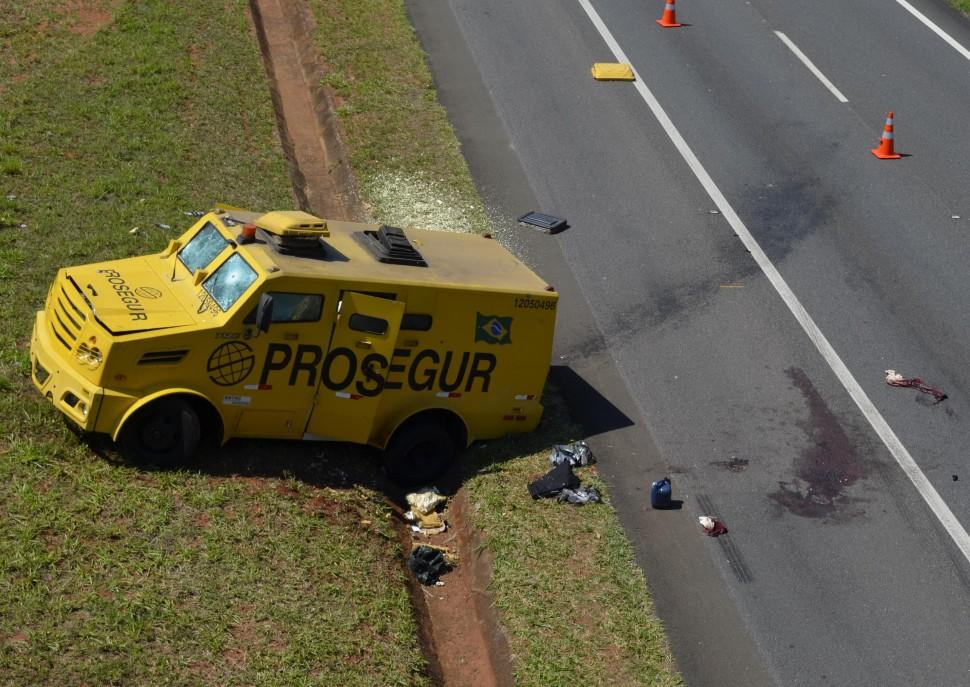 PM, morre, ataque, carros-fortes, rodovia, Mogi Gua&ccedil;u (Rodrigo Fernandes/ Mogi Guaçu Acontece)