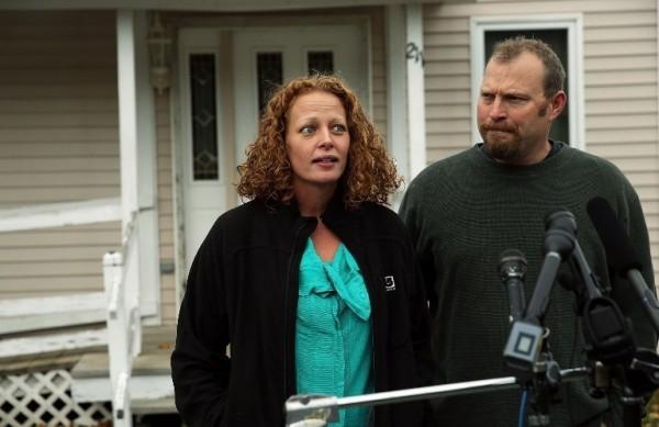 Kaci Hickox fala com jornalista em frente a sua casa: &quot;N&atilde;o estou disposta a ficar aqui e deixar que os meus direitos civis sejam violados&quot; (France Press)