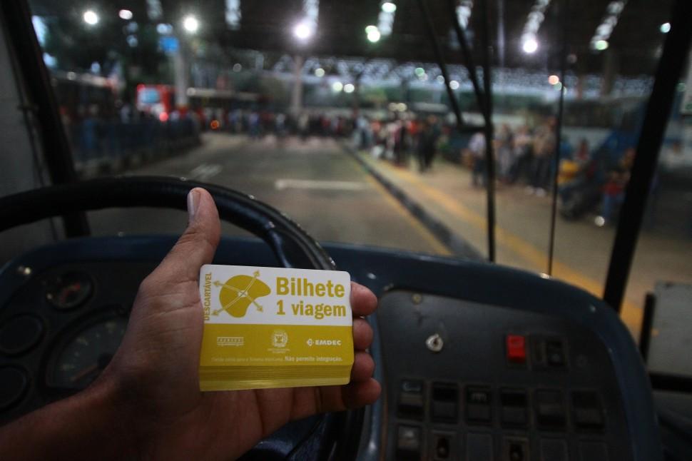 Bilhete eletr&ocirc;nico, reduz, assaltos, &ocirc;nibus, balan&ccedil;o, primeiro, m&ecirc;s, vig&ecirc;ncia ( Janaína Ribeiro/ Especial a AAN )