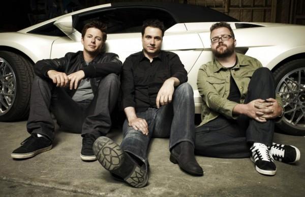 Os apresentadores Tanner Foust, Adam Ferrara e Rutledge Wood do 'Top Gear' ( Divulgação)