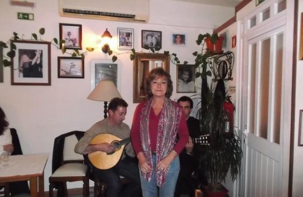 A cantora internacional de fados Maria de Lourdes ( Divulgação)