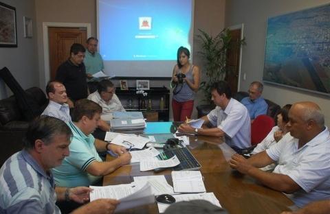 Regulariza&ccedil;&atilde;o dos loteamentos &eacute; feita atrav&eacute;s de conv&ecirc;nio da prefeitura com o governo do Estado  ( Divulgação)