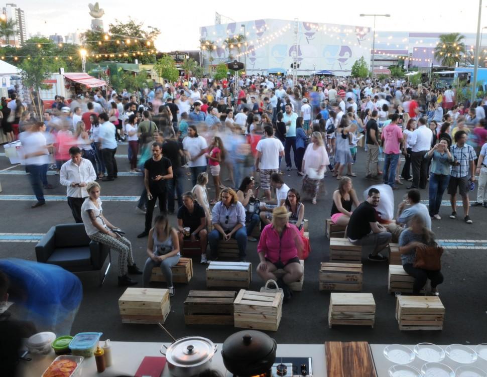 Festival Food Truck, estacionamento, D. Pedro Shopping ( Edu Fortes/ AAN)