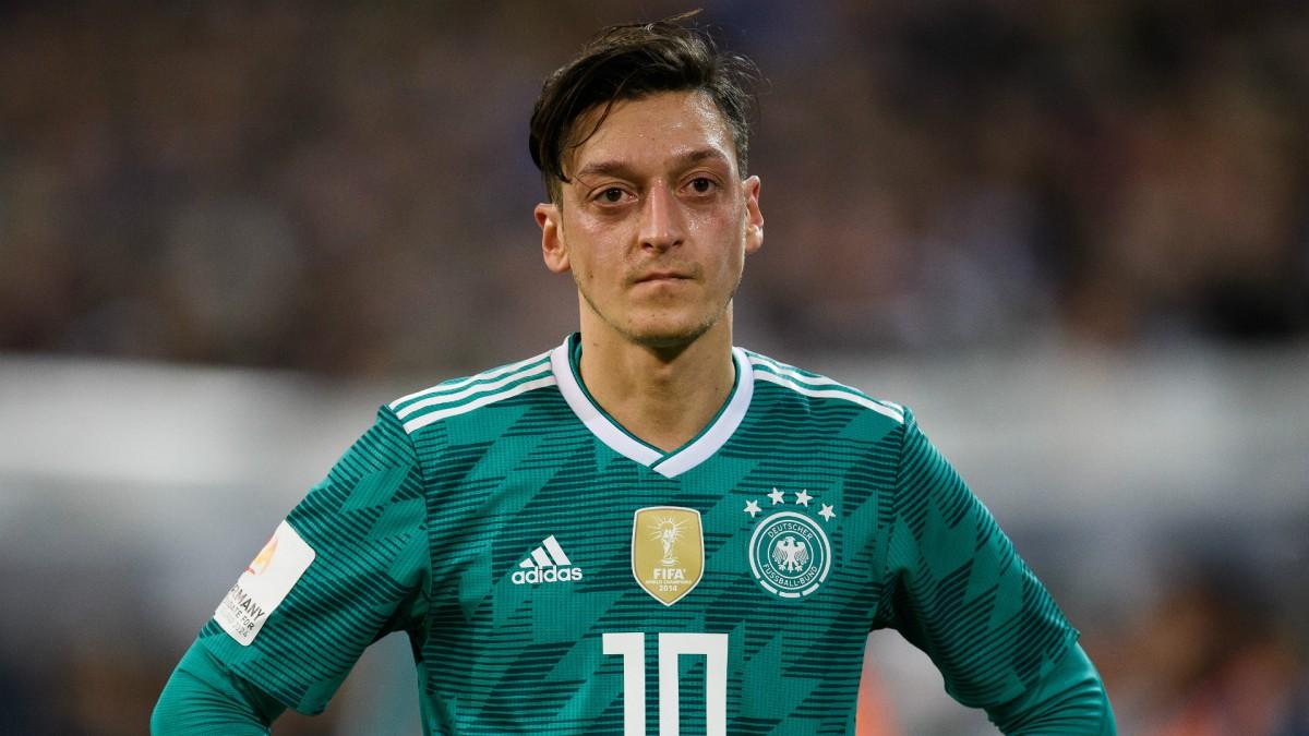 Criticado por foto com presidente turco, Ozil deixa seleção da Alemanha (AFP)