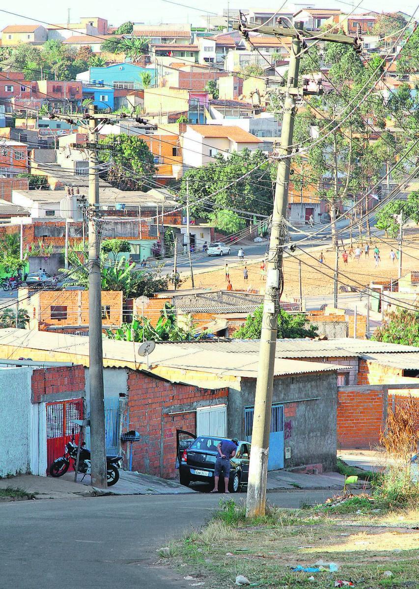 Região dos DICs: fila de inscritos na Cohab na macrorregião Sudoeste reúne 11,7 mil pessoas esperançosas (Thomaz Marostegan/Especial para AAN)