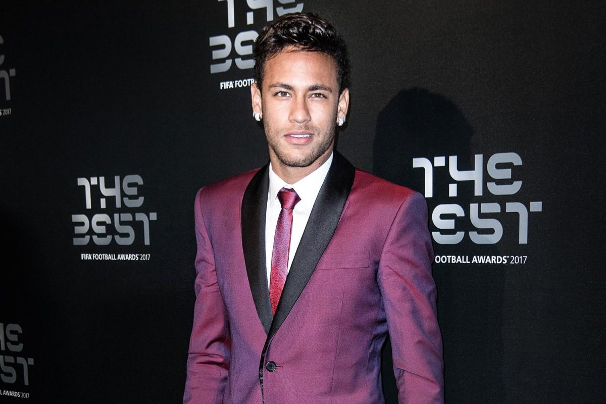 Neymar poderia voltar a Paris em maio (Divulgação)