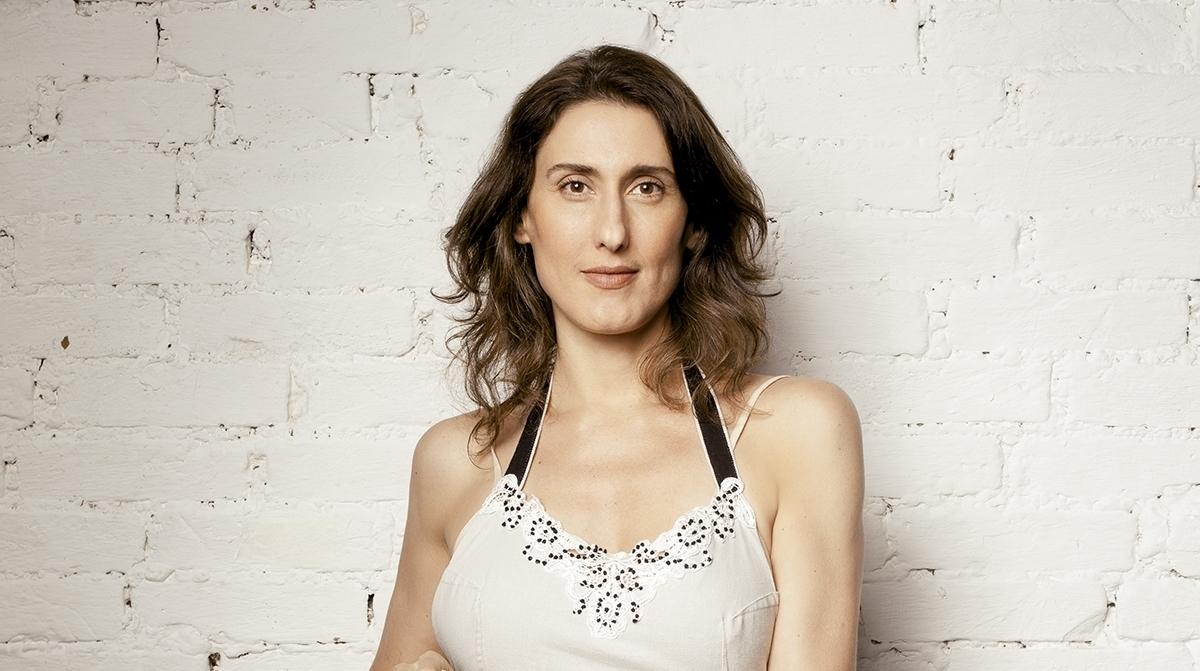 Paola Carosella fez post no Instagram refletindo sobre seus 45 anos e fazendo um balanço da vida e carreira (Divulgação)