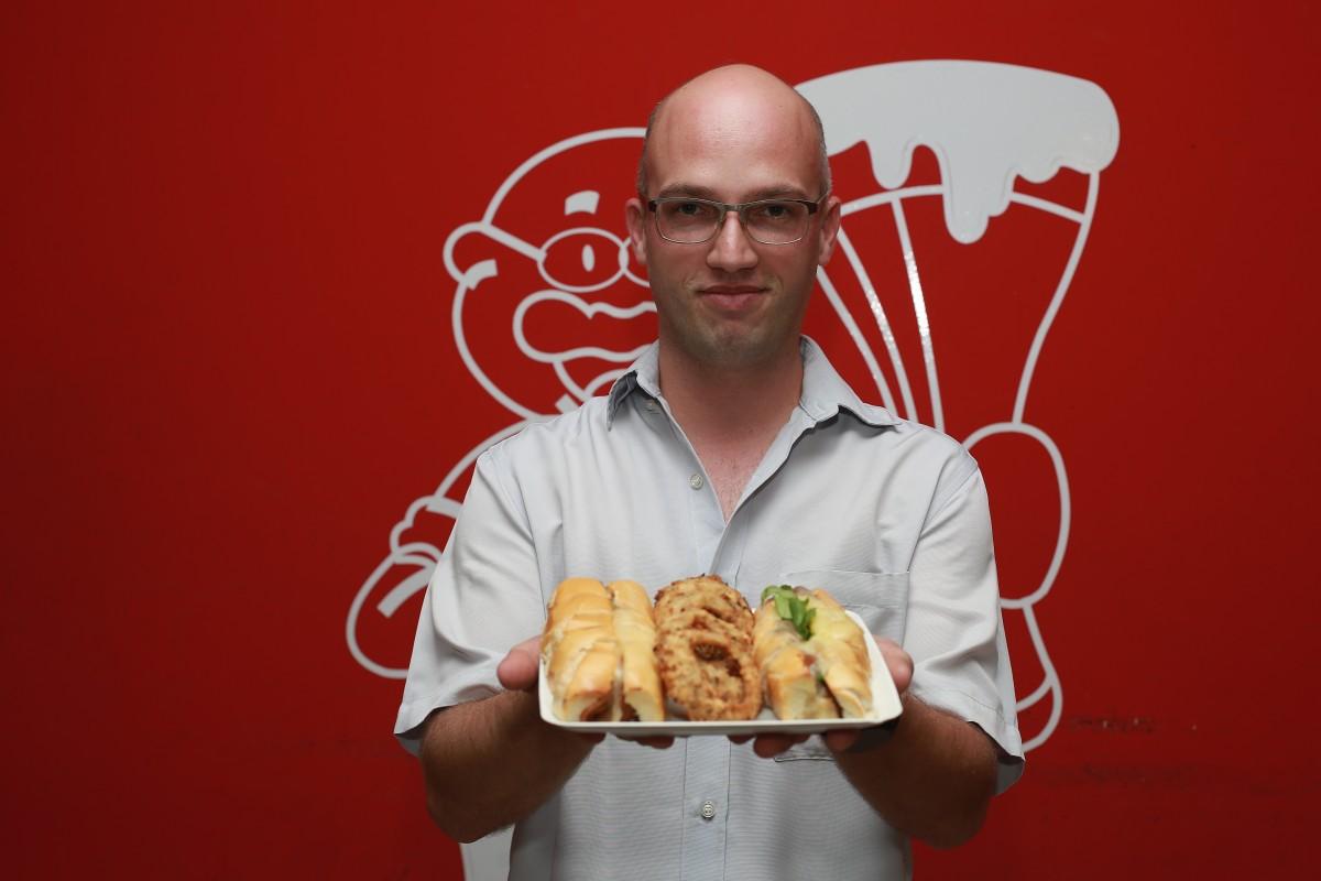 Adriano Fernandes, proprietário do Flor do Minho apresenta' Italianinho à portuguesa' para o Comida di Buteco 2018 (Leandro Ferreira/ AAN)