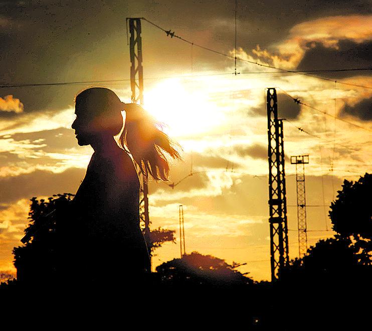 Tardes do fim do Outono são bonitas, mas sinalizam a queda da temperatura (Leandro Ferreira/AAN)