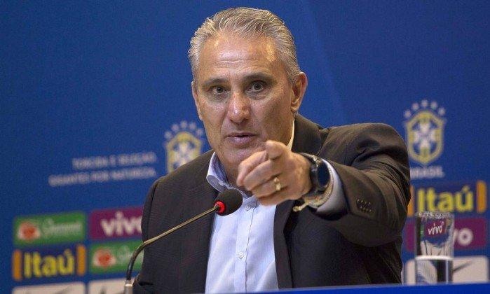 Tite admite que vai evitar fazer grandes mudanças para enfrentar o Japão na próxima segunda-feira (AFP)