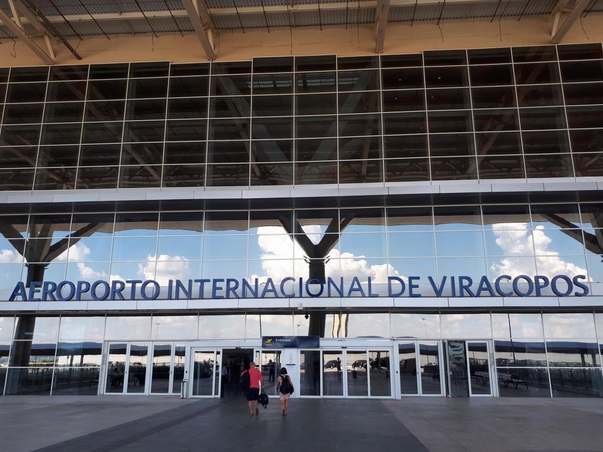 Viracopos recebe voos desviados de Guarulhos  (Divulgação)