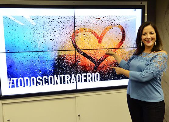 A Primeira Dama, Sandra Ciocci, com parte da divulgação da Campanha do Agasalho (Divulgação)