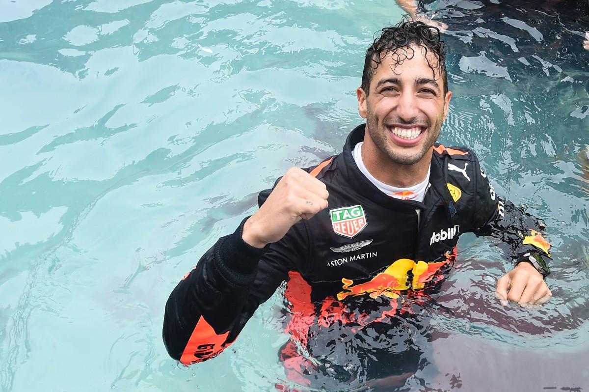 Piloto da Red Bull supera dificuldades, segura Vettel e vence na França (AFP)