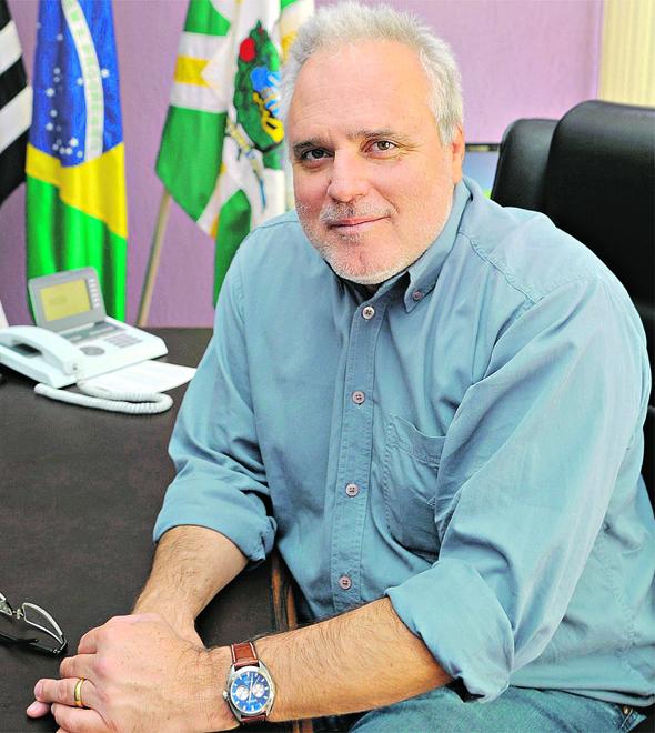 O prefeito Orestes Previtale disse que para a implantação da lei do Marco Regulatório houve um processo de preparação, que deve ser aperfeiçoado (Dominique Torquato/PMV)