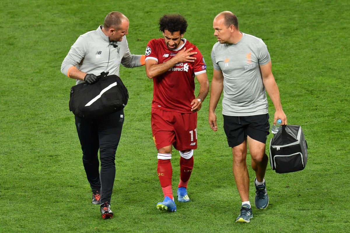 Egito diz que Salah ficará no máximo 3 semanas fora e garante atacante na Copa (AFP)