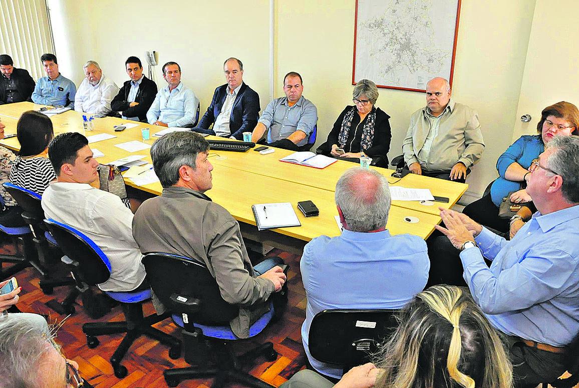 Reunião entre representantes de prefeitos da Região Metropolitana de Campinas sobre custeio da Saúde (Divulgação)