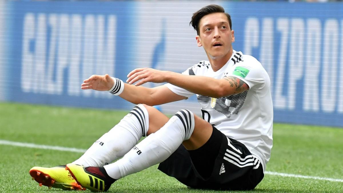 Depois da eliminação precoce da seleção alemã, Özil quebra o silêncio (Banco de Imagens)