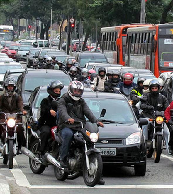 Motos só respondem por 5,5% de todas as multas (Divulgação)