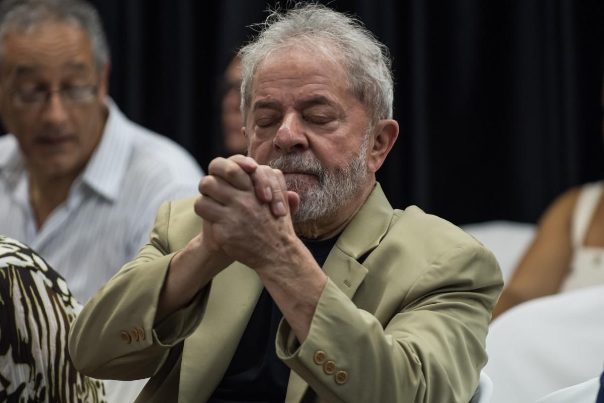 O desembargador federal Rogério Favreto, do TRF-4, concedeu neste domingo (8) habeas corpus ao ex-presidente Luiz Inácio Lula da Silva (AFP)