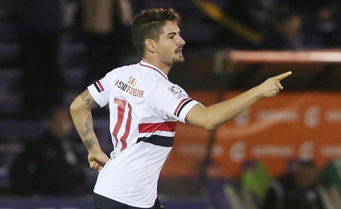 Alexandre Pato acredita que o S&atilde;o Paulo vai se comportar de forma diferente da apatia apresentada nos cl&aacute;ssicos anteriores (Rubens Chiri/saopaulofc.net)